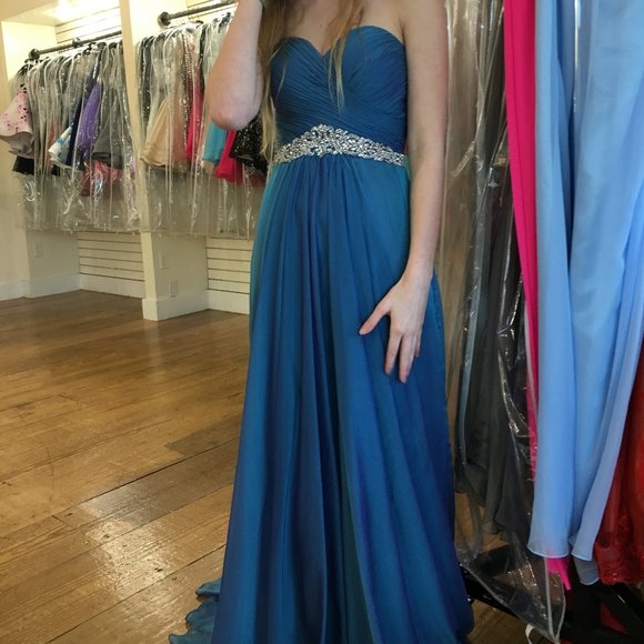 Prom Dress, worn once size 00 - Picture 7 of 7